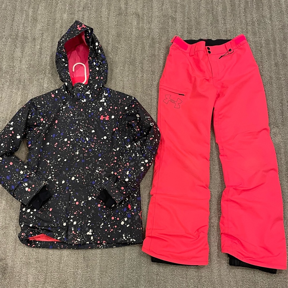 Youth Under Armour Cold Gear Infrared Winter Jacket and Snow Pants Set. Medium